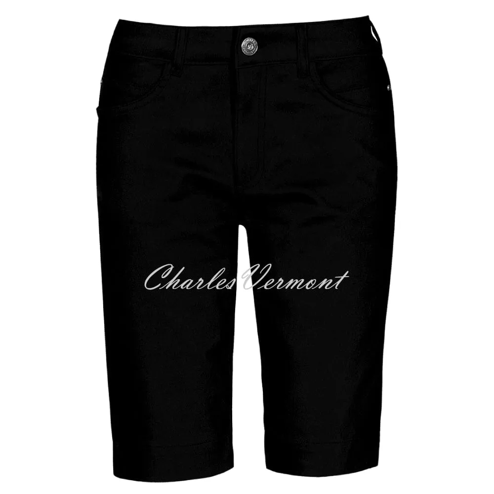 Bermuda Shorts in Black - Dolcezza Style 22204