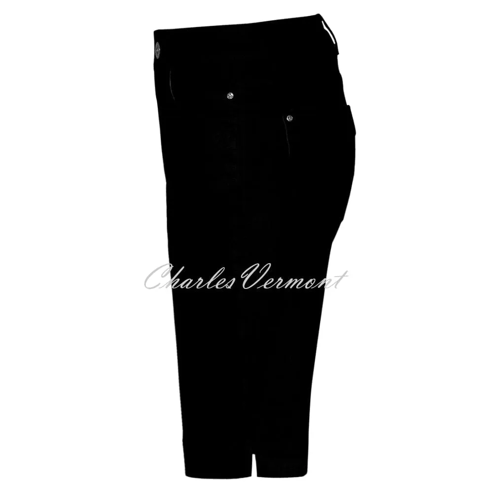 Bermuda Shorts in Black - Dolcezza Style 22204