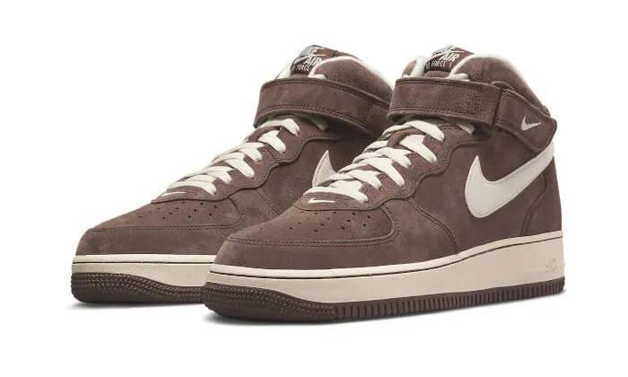 Chocolate Nike Air Force 1 Mid