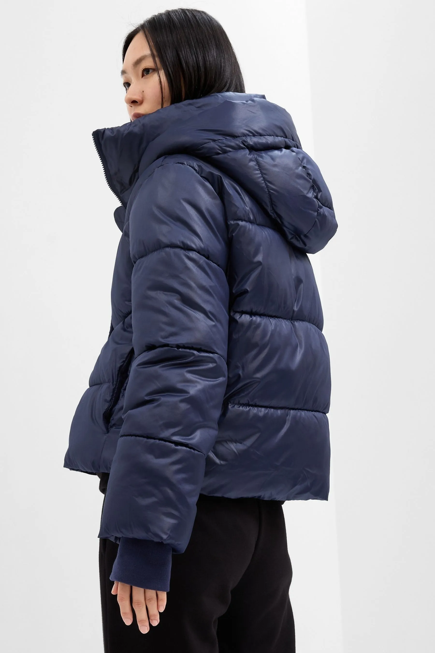 Cropped Blue Puffer Coat for Cold Weather