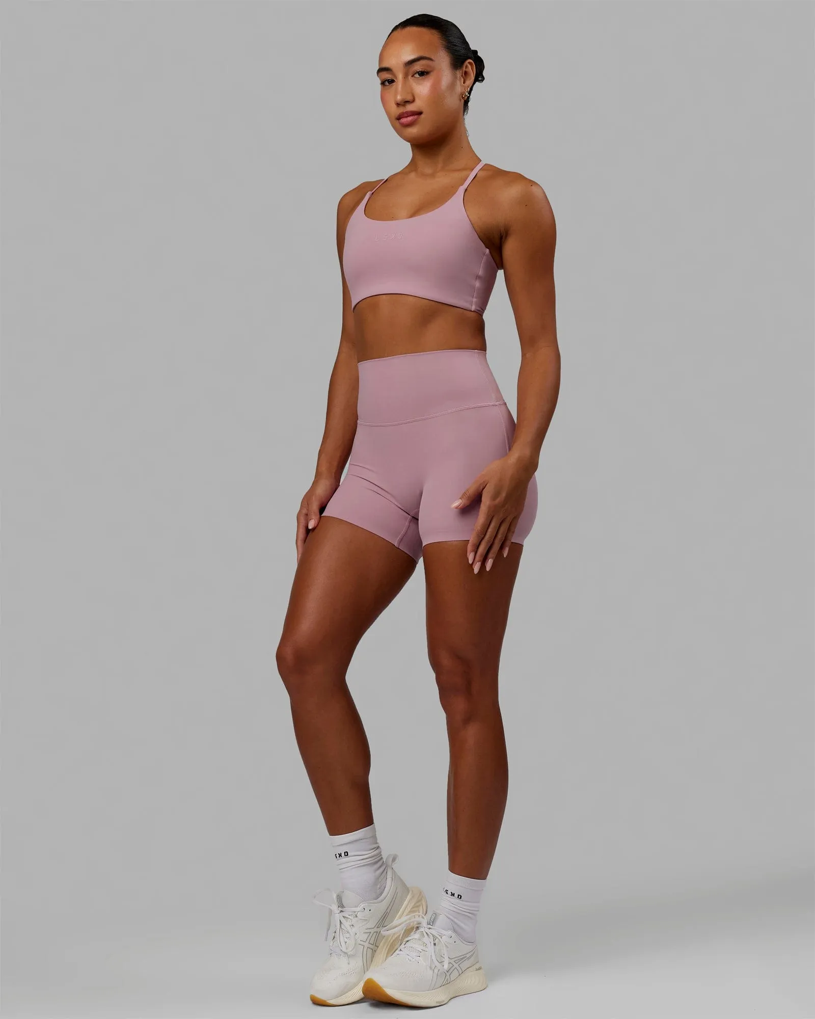 Elixir X-Length Shorts Pink