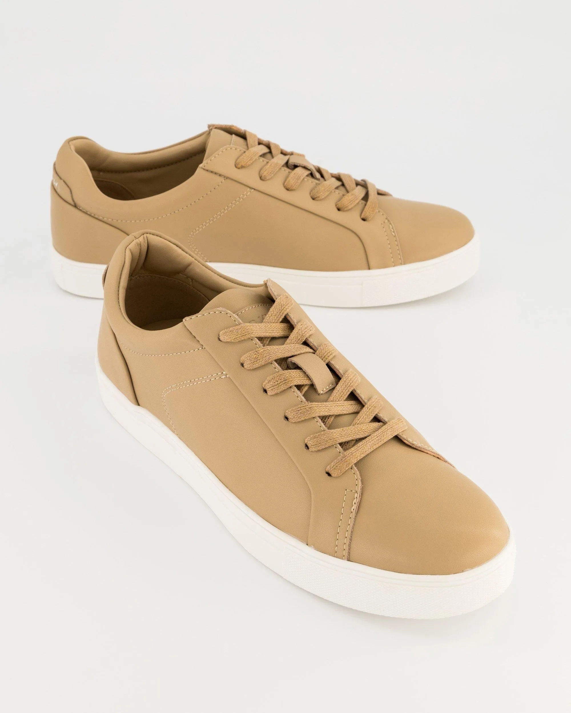 Men's Shaka Leather Sneakers in Old Khaki Color