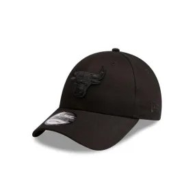 New Era Chicago Bulls Black on Black Hat