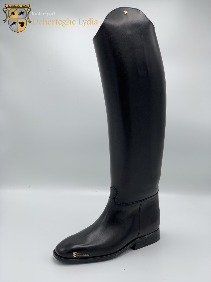 Petrie Anky equestrian boots in Black