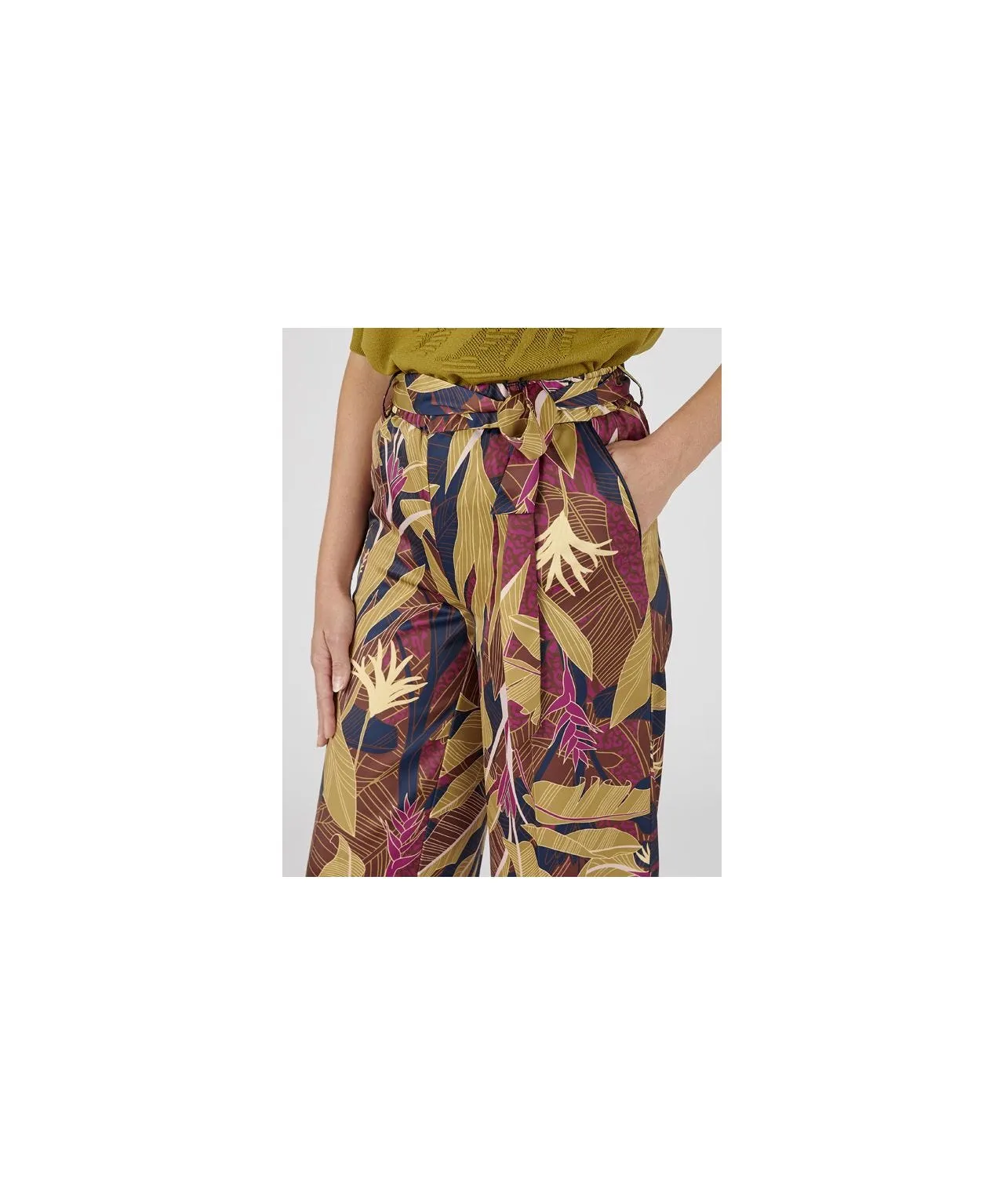 Wide-leg Trousers with Printed Design