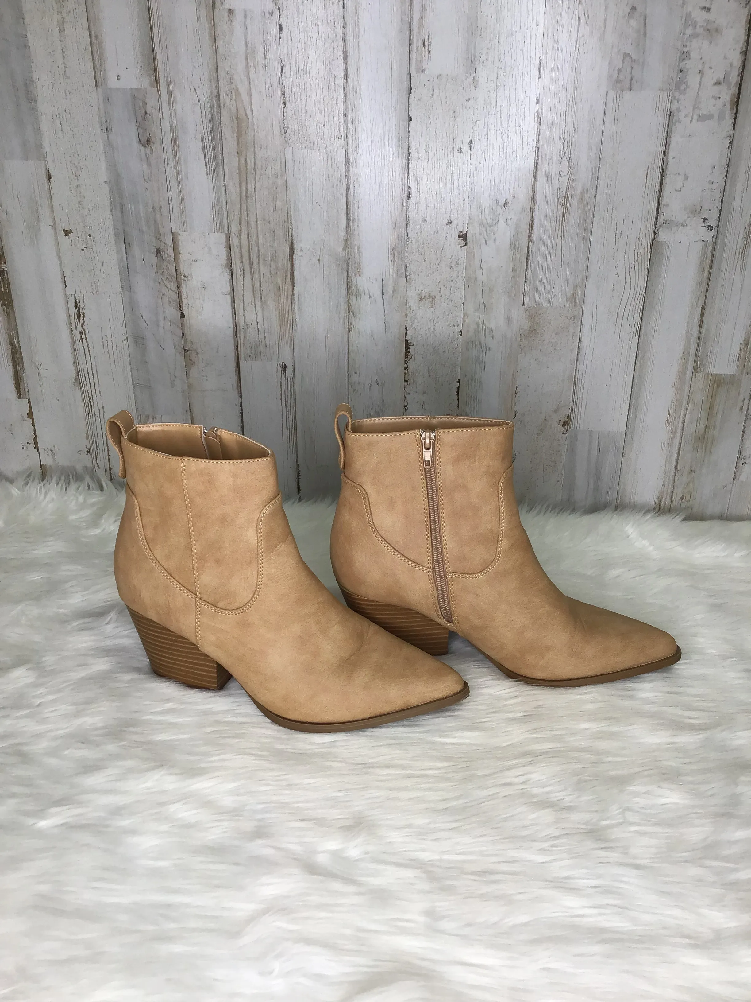 Qupid Ankle Boots with Heels - Size 9