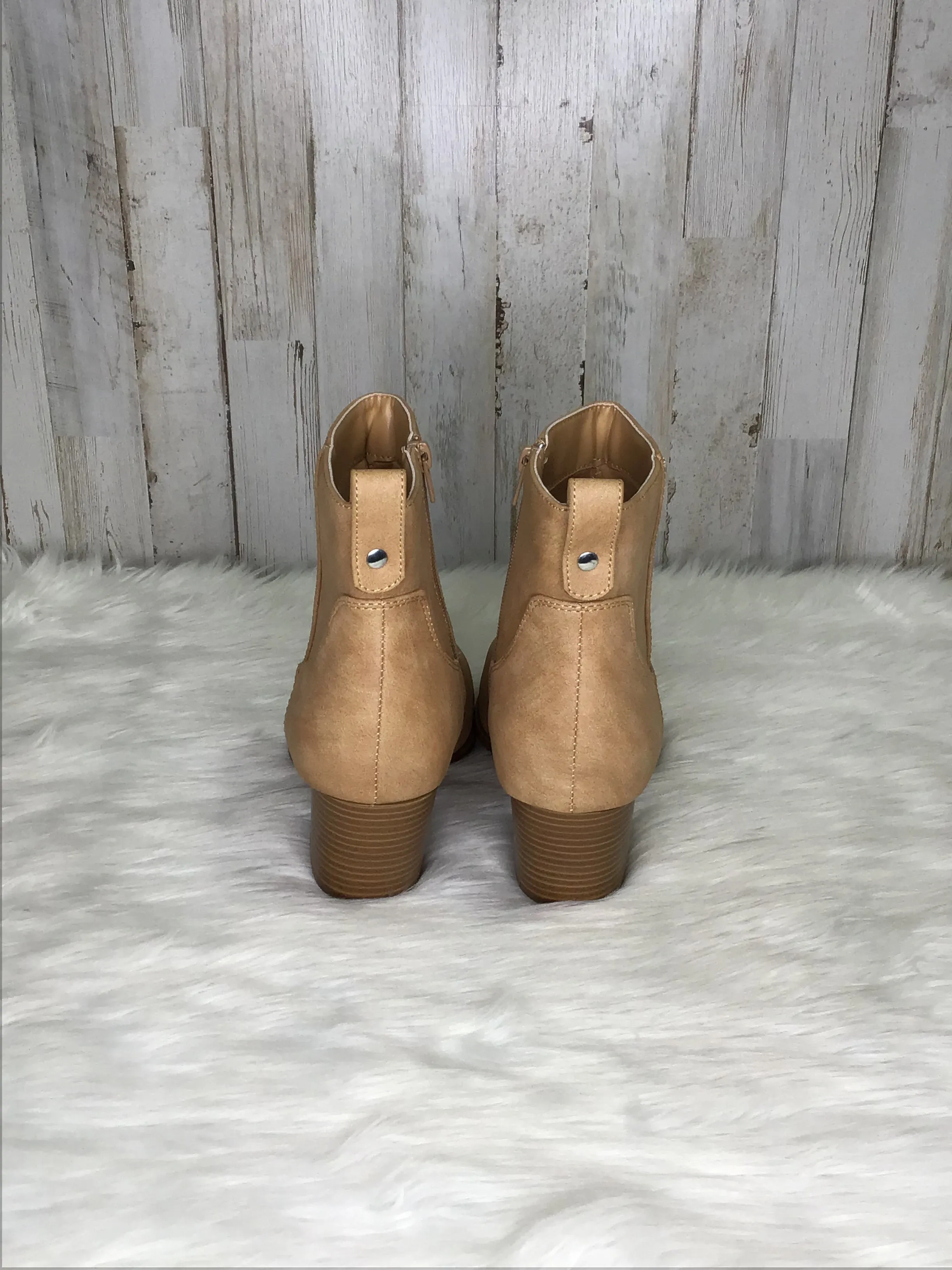 Qupid Ankle Boots with Heels - Size 9