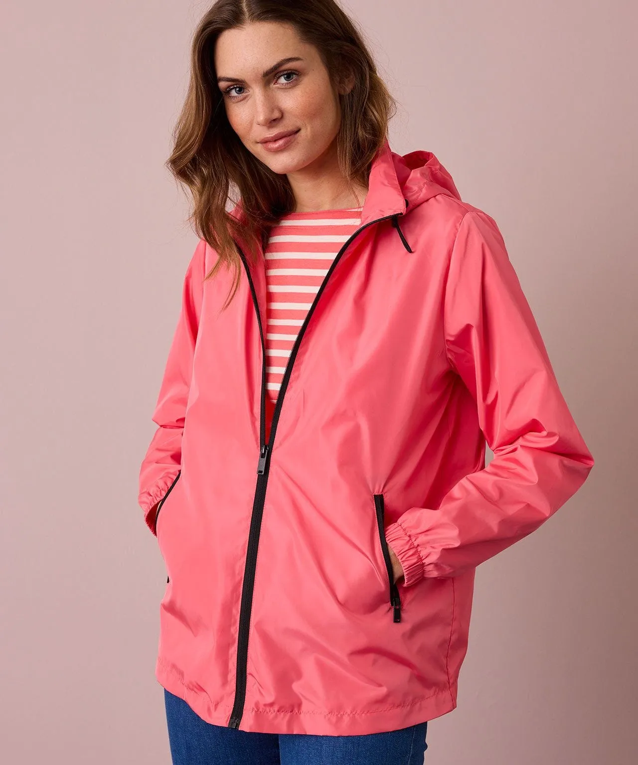 Lightweight Coat: Rain Bouncer