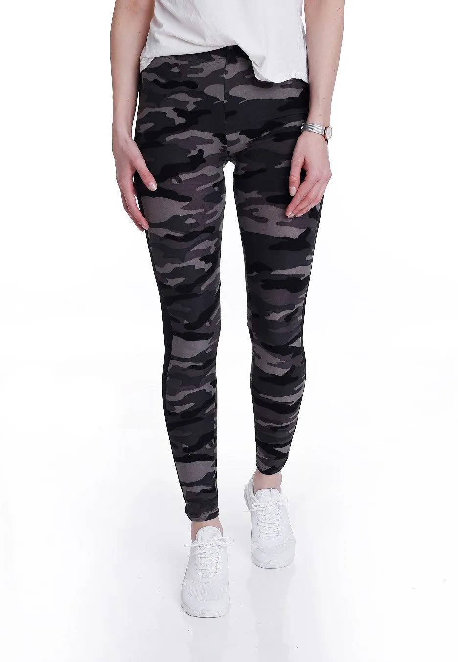 Urban Classics Camo Stripe Darkcamo Black Leggings