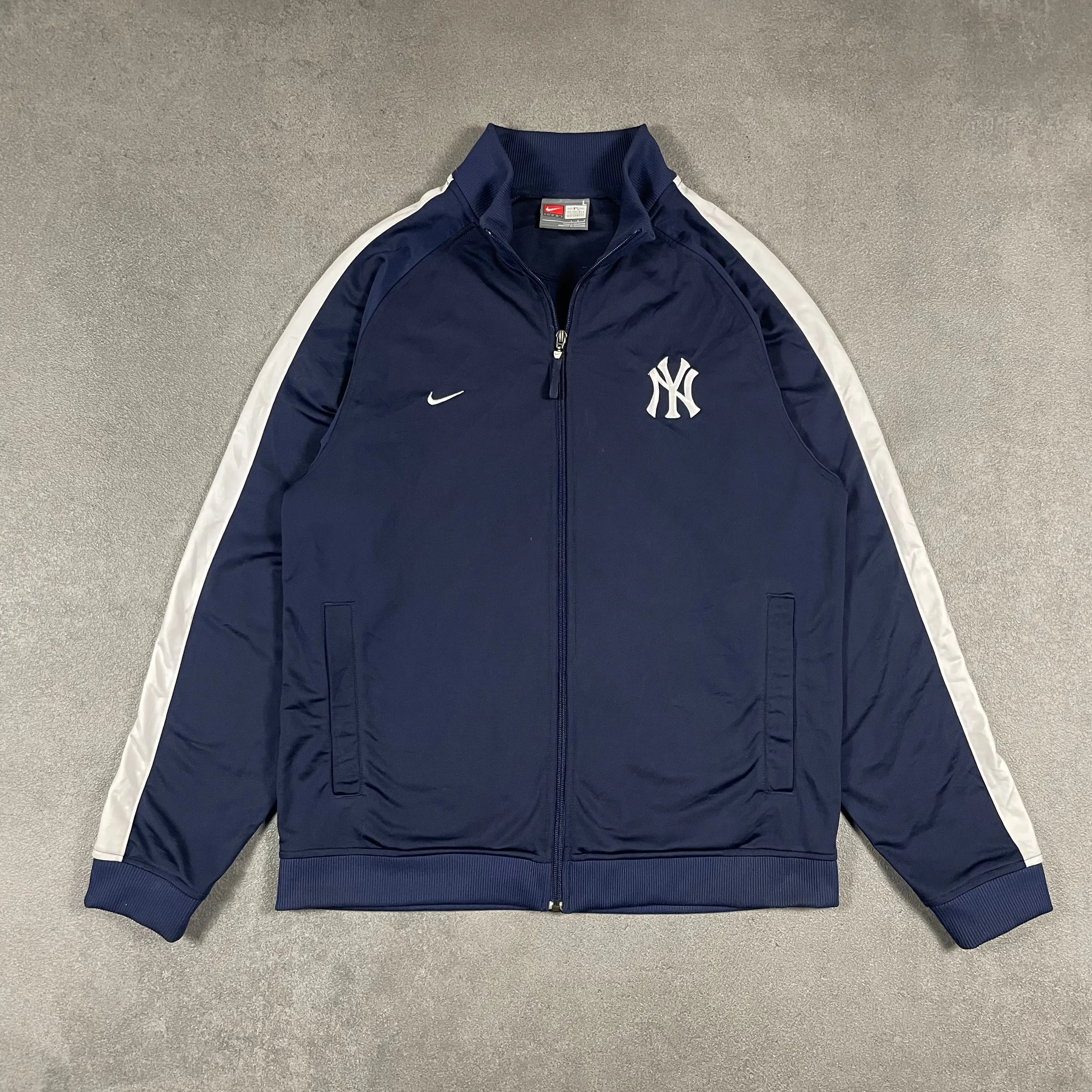 Vintage Nike 90s New York Yankees Jacket (Large)