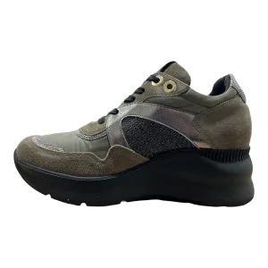 Women's Dove Grey Sneakers Code: 5M3749PM